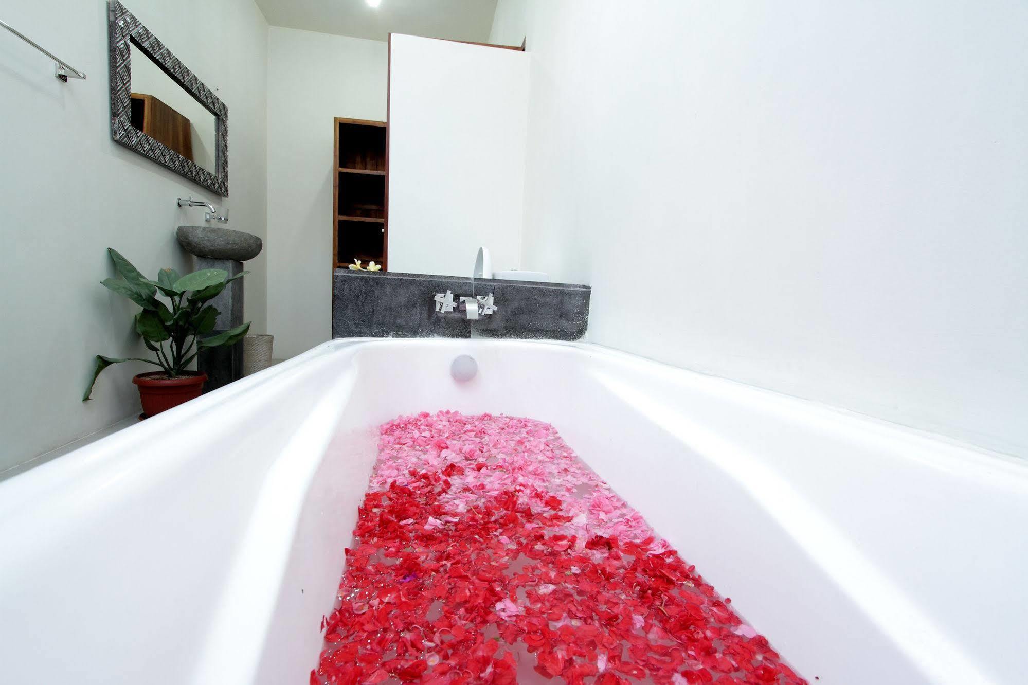 Maha Residence Guest House Jimbaran Εξωτερικό φωτογραφία