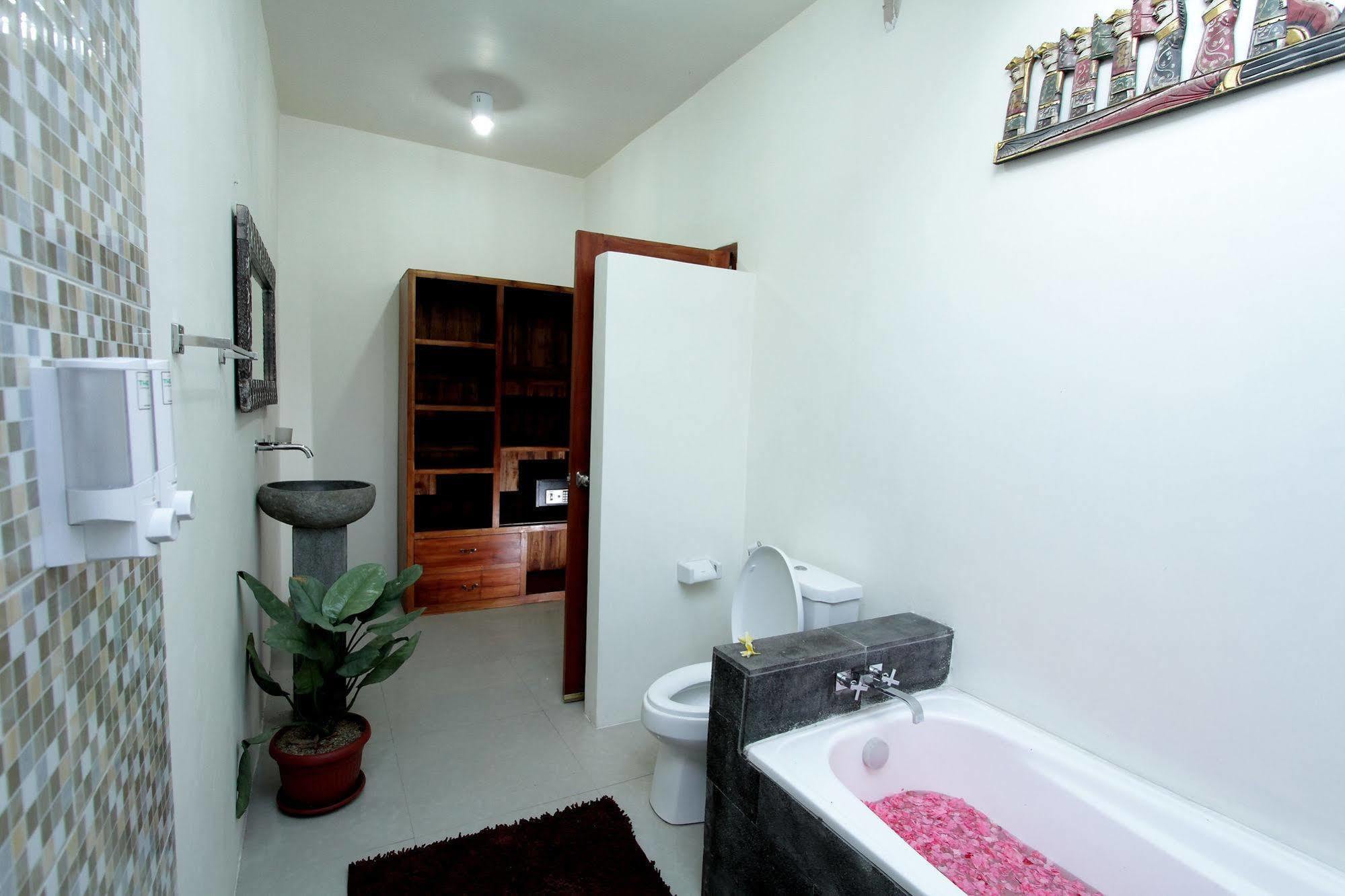 Maha Residence Guest House Jimbaran Εξωτερικό φωτογραφία